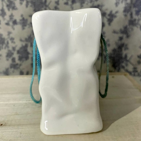 Vintage Russ Get Well Soon Ceramic Bag Planter - Picture 3 of 9